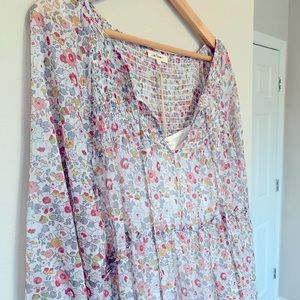 Sheer tiered puff sleeve floral dress